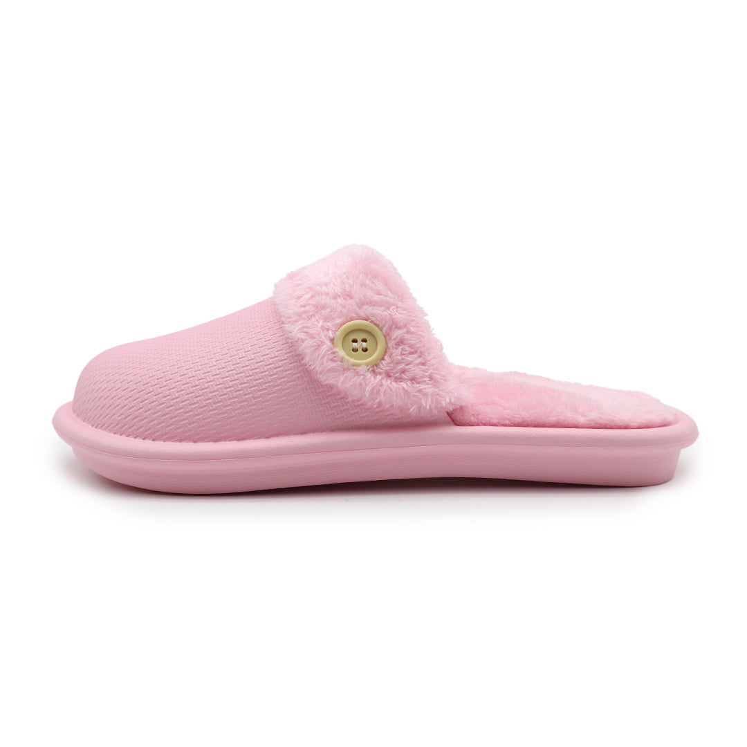 Women's slippers are comfortable, non-slip and soft