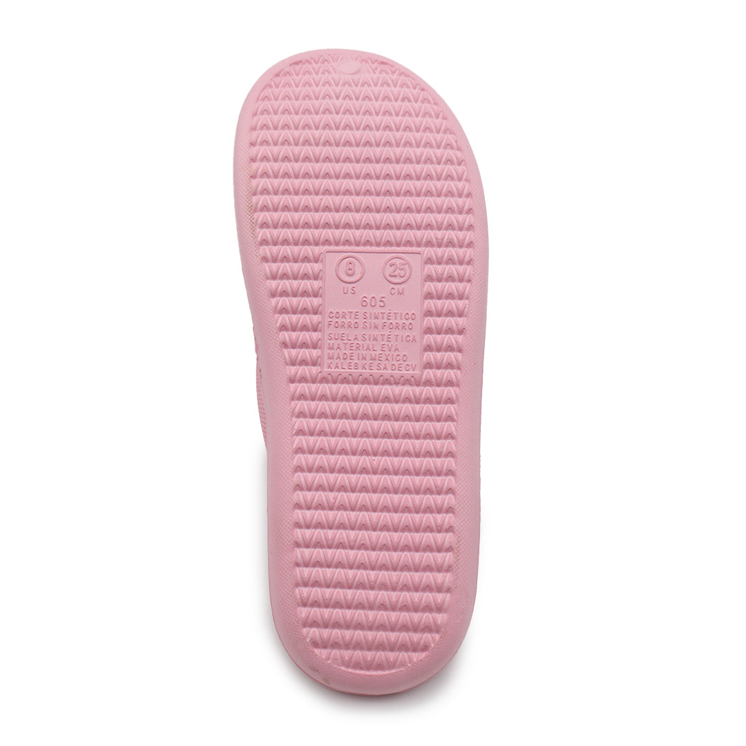 Women's slippers are comfortable, non-slip and soft
