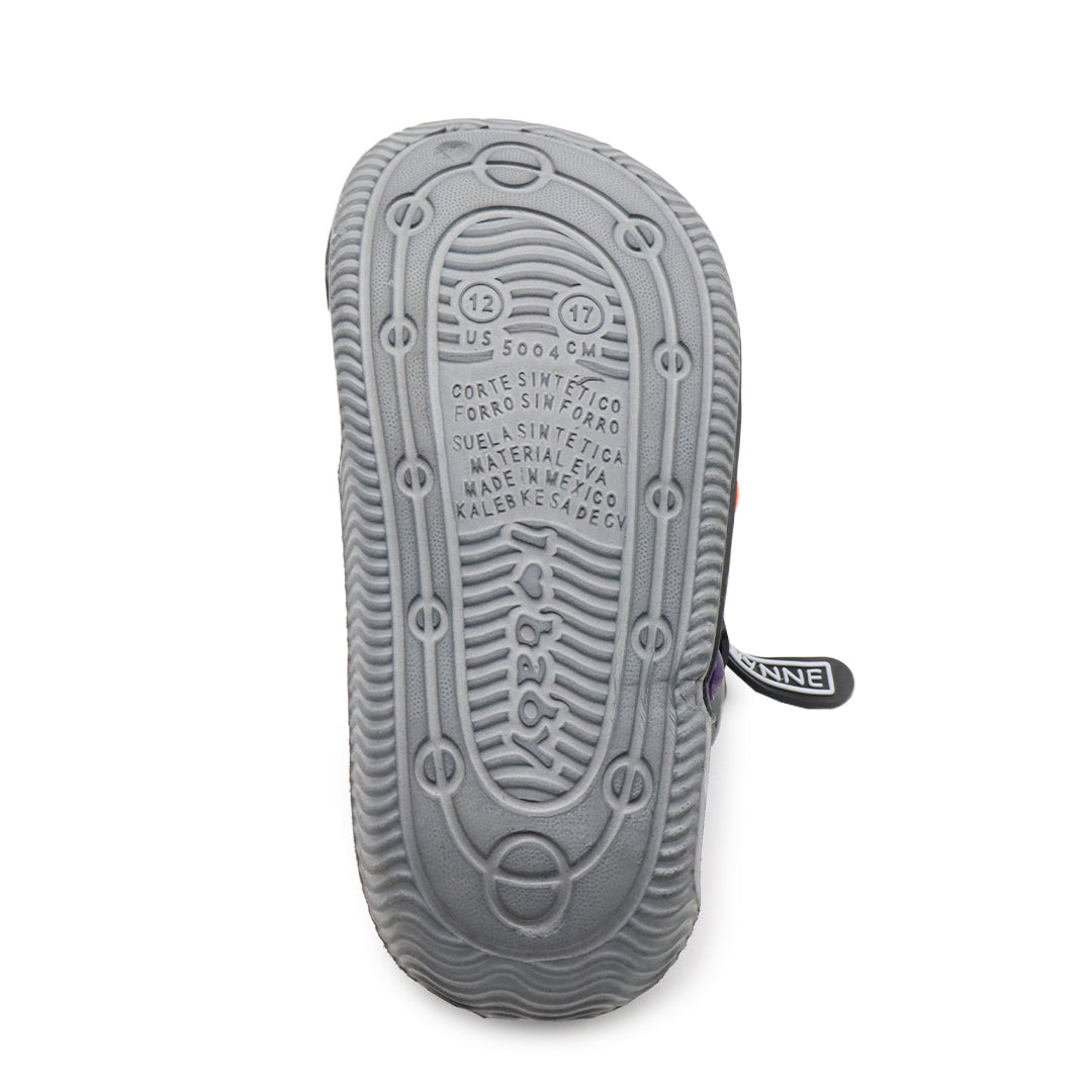 Summer children's slippers cartoon breathable hole shoes sandals