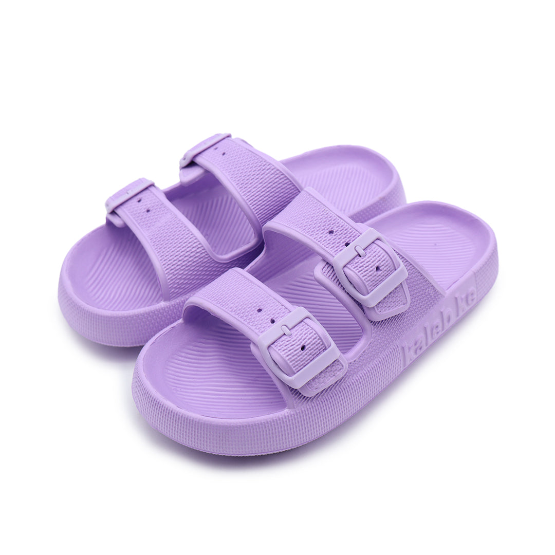 Women's slippers are comfortable, non-slip and soft