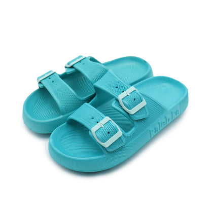Women's slippers are comfortable, non-slip and soft